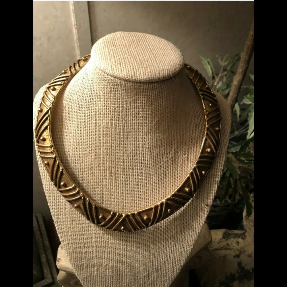 Beautiful RARE VINTAGE UNIQUE “IXEL" ARTISAN CHOKER NECKLACE